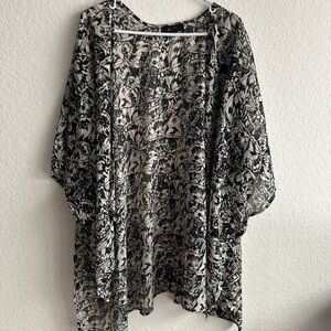 ANGL Kimono size small (one size)